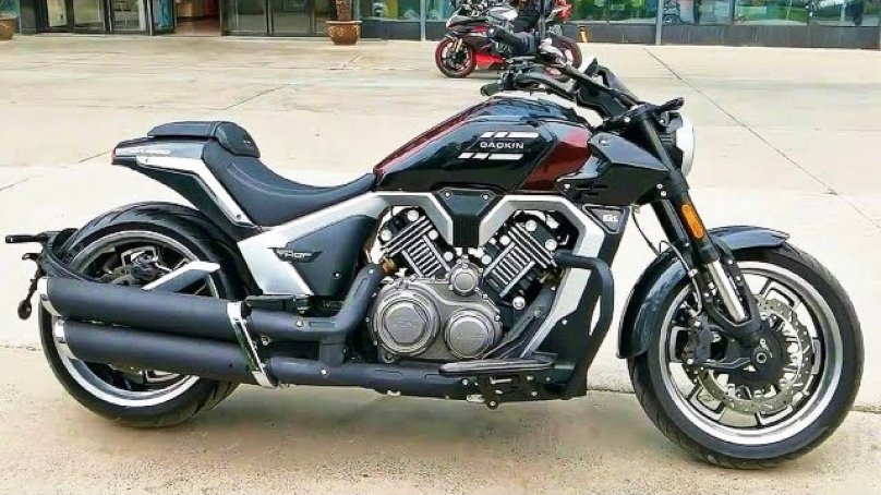 Китайский мотоцикл 700 benda LFC