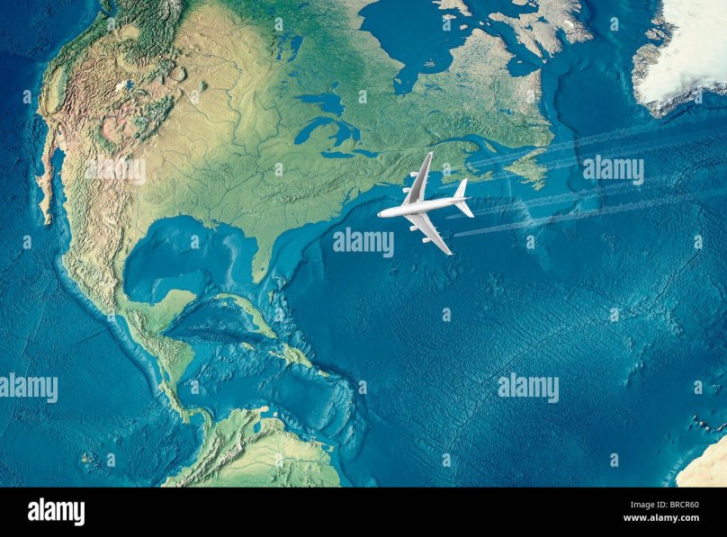 Самолет над Атлантическим океаном