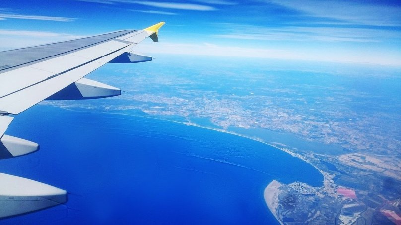 Крыло самолета