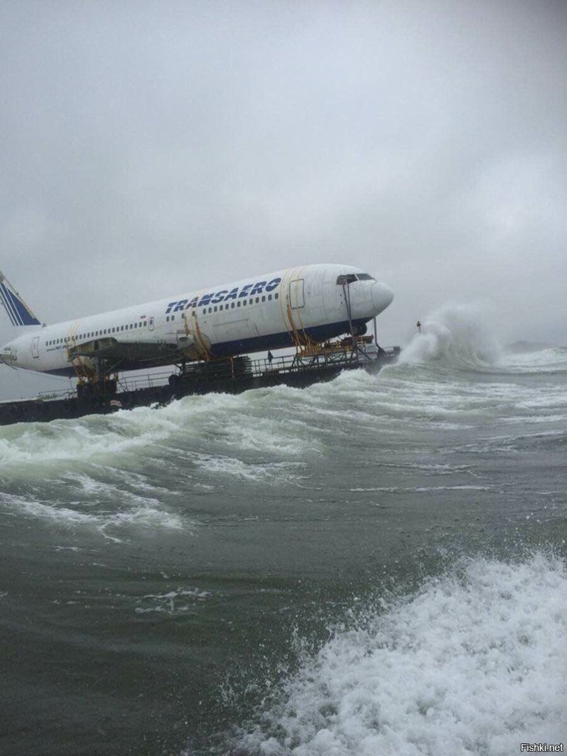 Списанный Боинг 747 Трансаэро