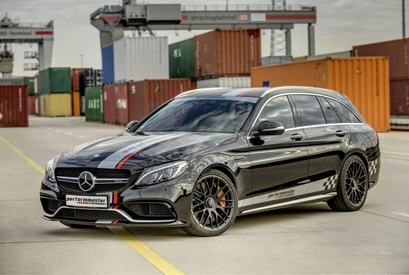 Mercedes c63 AMG универсал