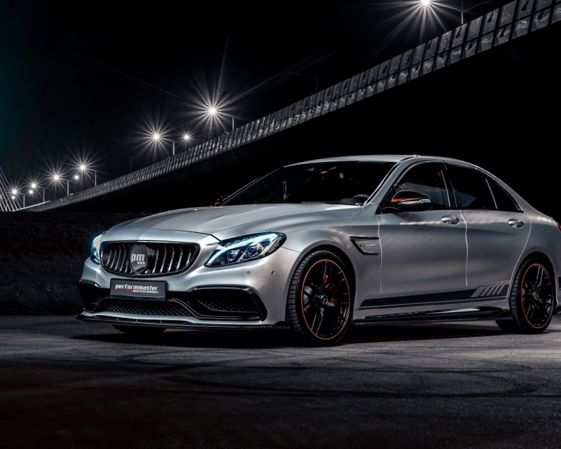 Картинки машина серебряная