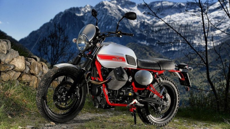 Moto Guzzi v7 Scrambler