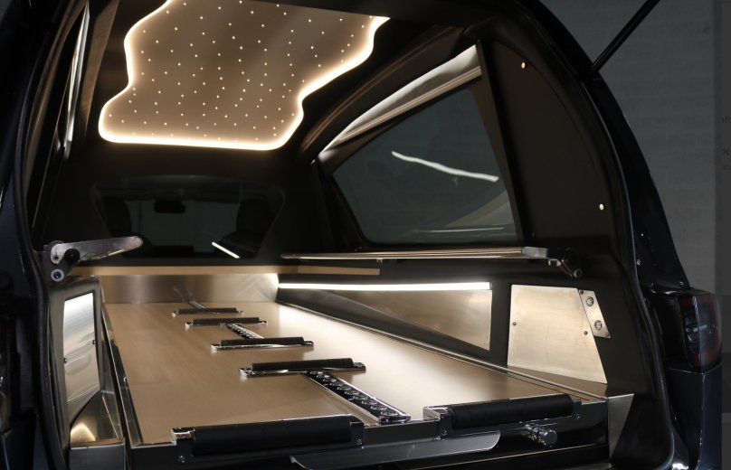 Tesla model 3 салон