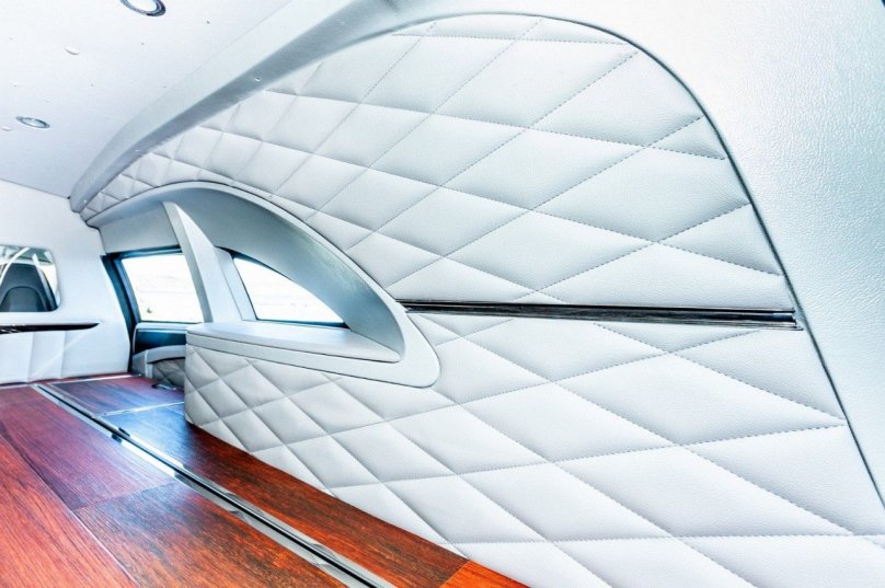 Тесла салон автомобиля