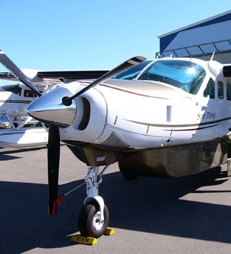 Сессна 208 самолет