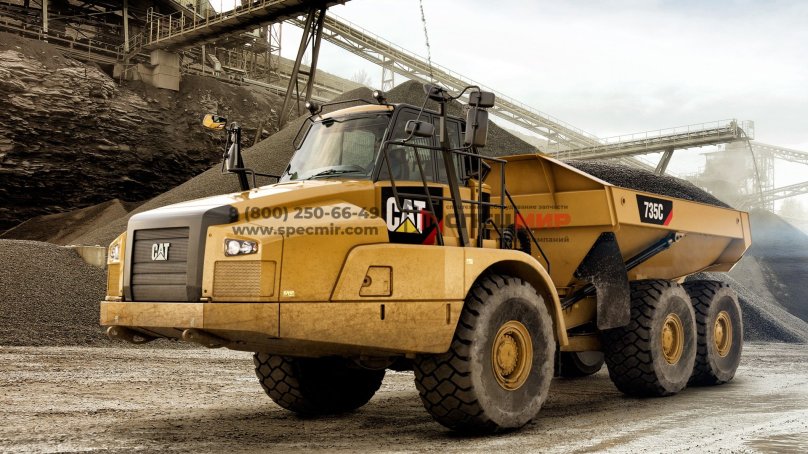 Самосвал Caterpillar 735 в