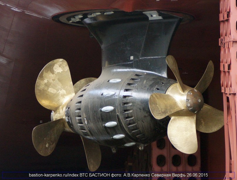 Гребной винт азипода морского буксира