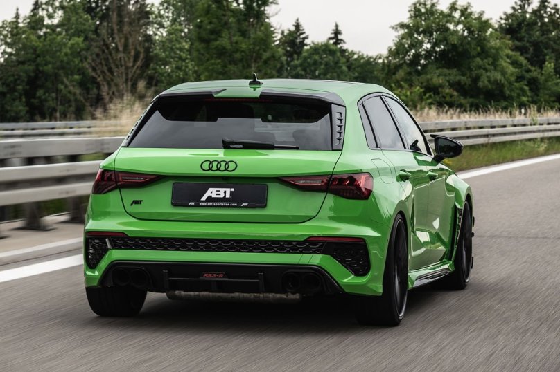 2022 Audi RS 3 sedan Performance Edition