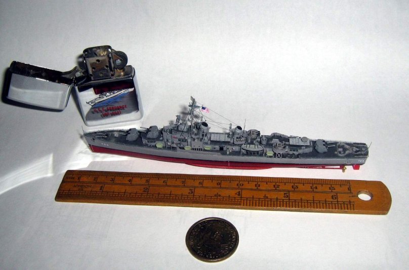 Эсминец 956 1 700