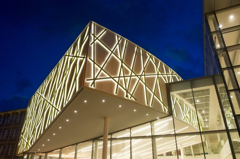 Свет в архитектуре