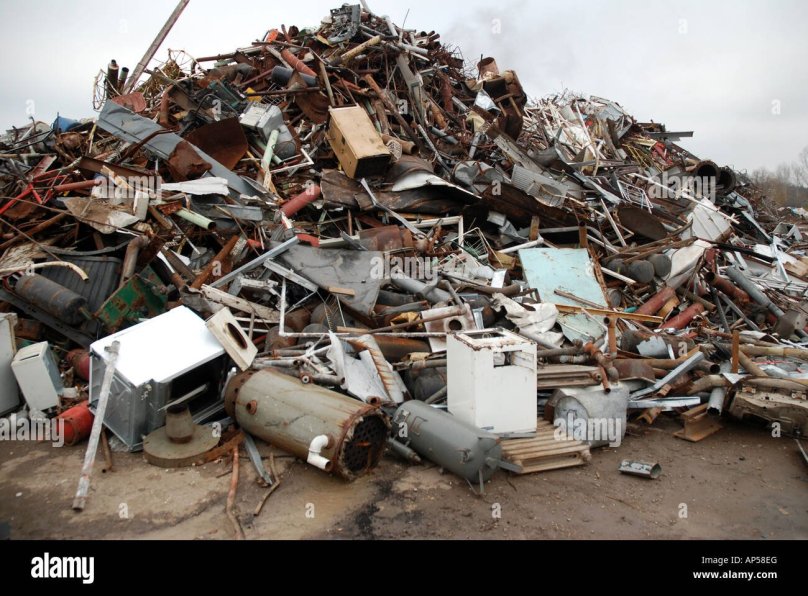 Свалка металлолома