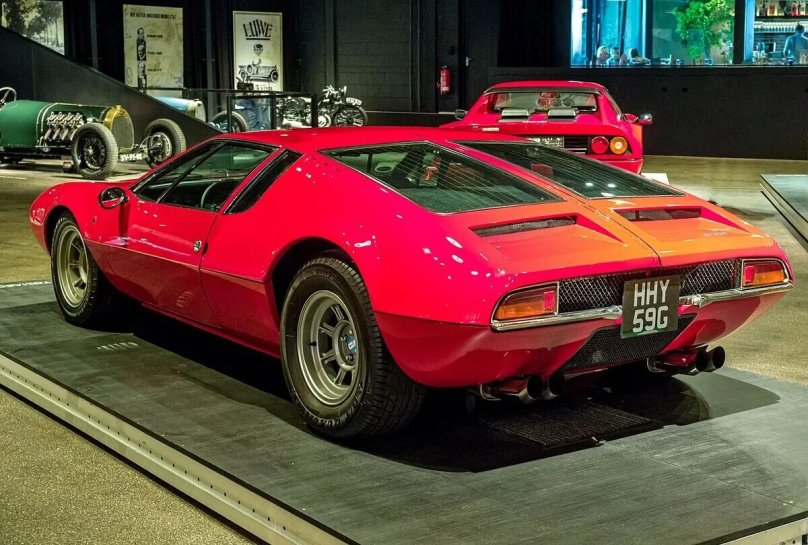 De Tomaso Mangusta