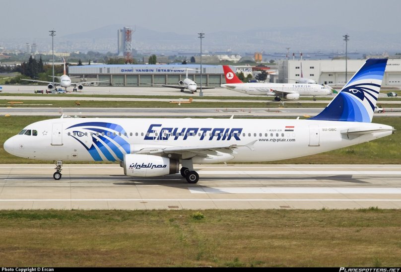 Самолет a 320 Air Cairo