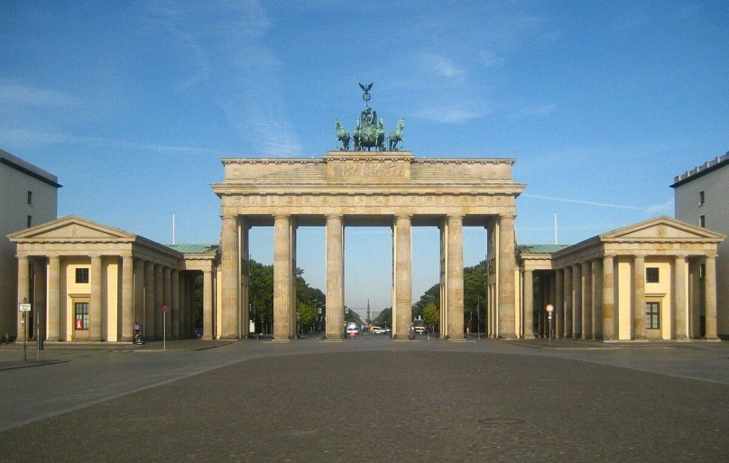 Бранденбургские ворота в Берлине