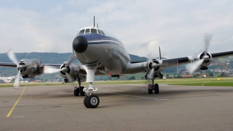 Lockheed r7v-1 super Constellation