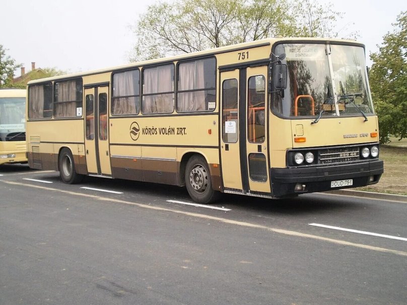 Автобус Икарус 256