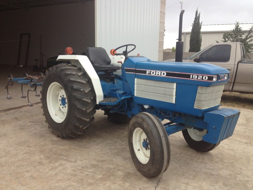 Ford 4040 Industrial tractor