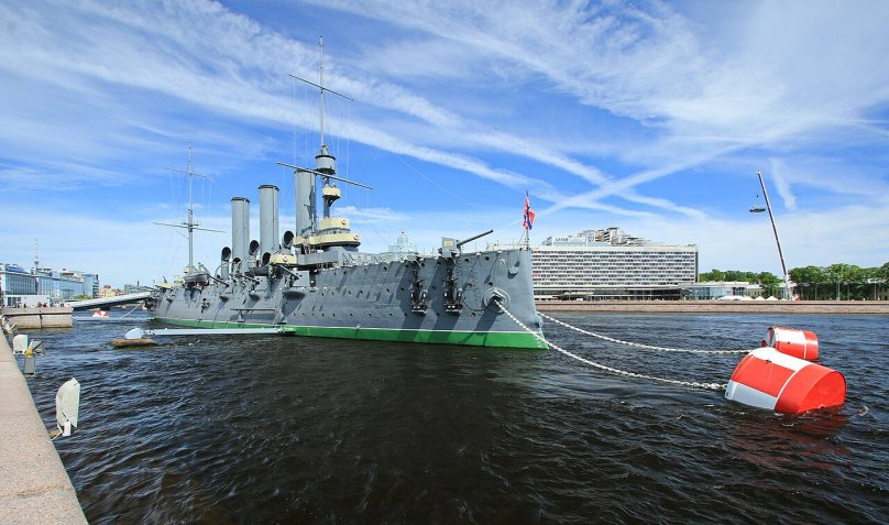 Петергоф крейсер Аврора