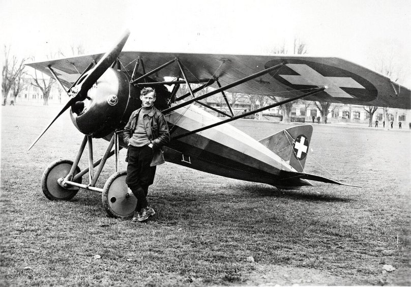 Моран Солнье 1