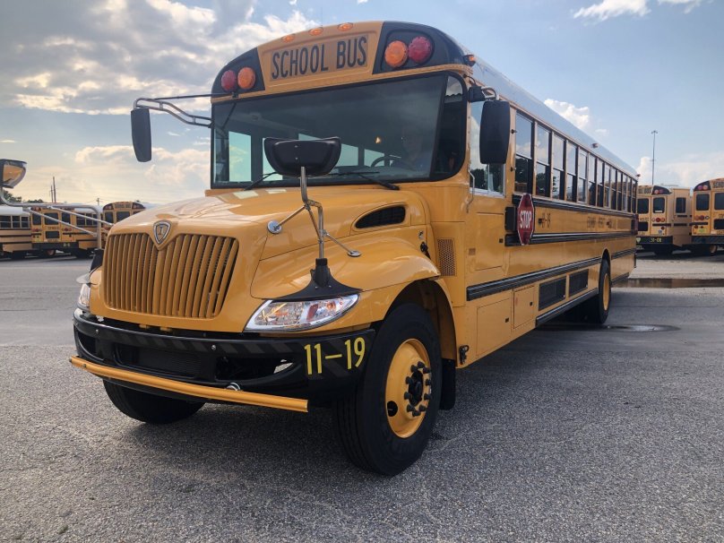 Американский школьный автобус