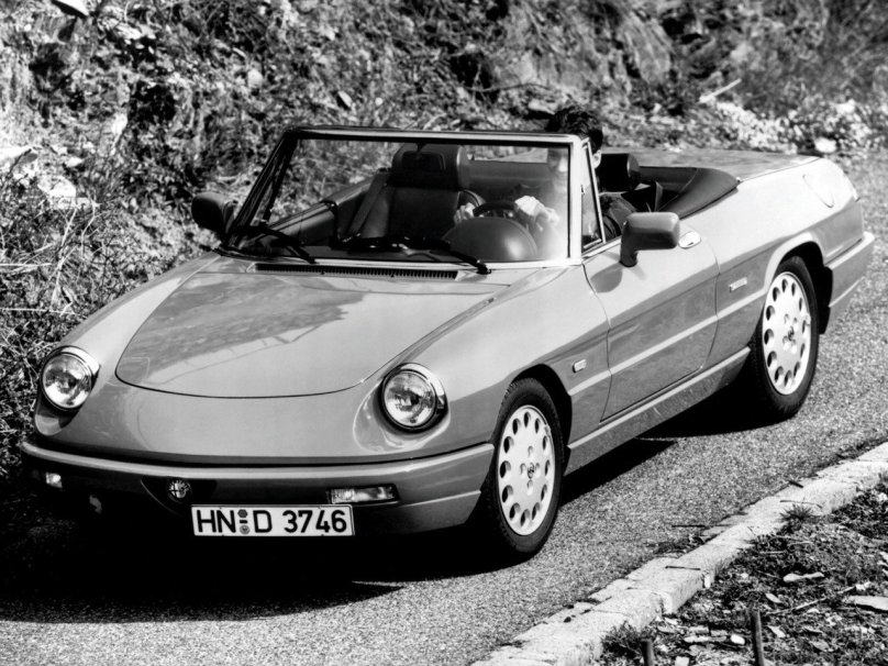 Alfa Romeo Spider 1990