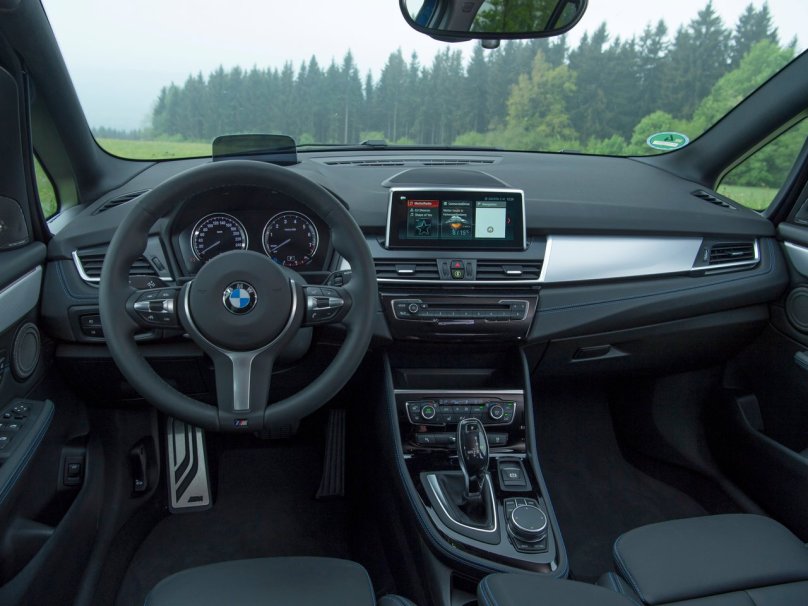BMW 2 Series Gran Tourer салон