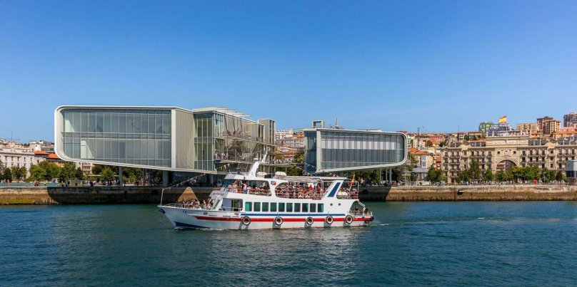 Теплоход Сокол Иркутск