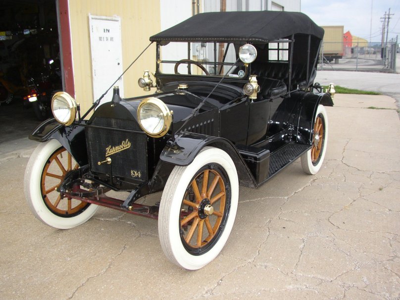 Автомобиль Hupmobile model 32 Touring 1912г