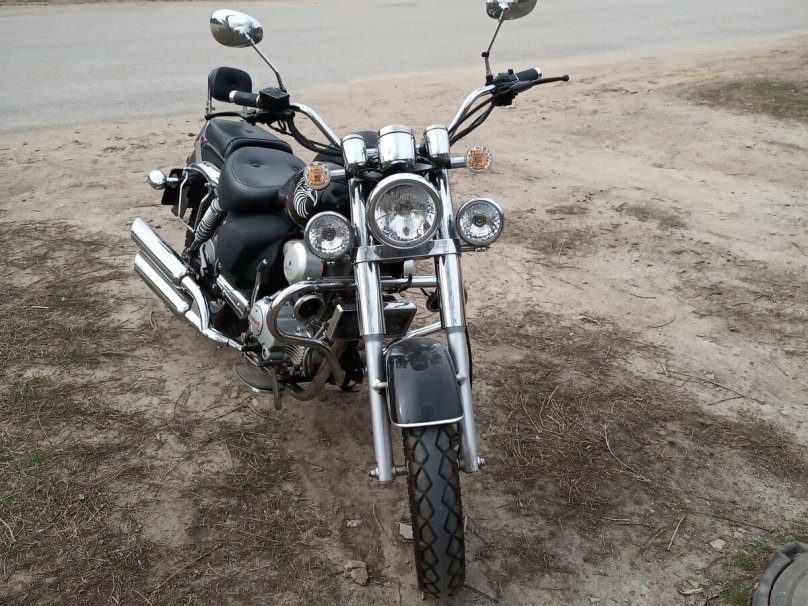 Hyosung Aquila gv250