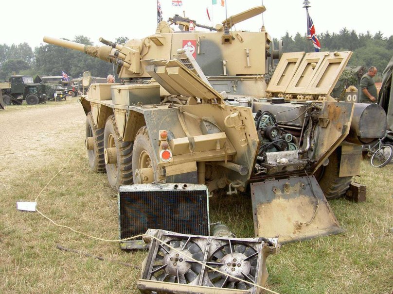 Бронеавтомобиль AEC MK II