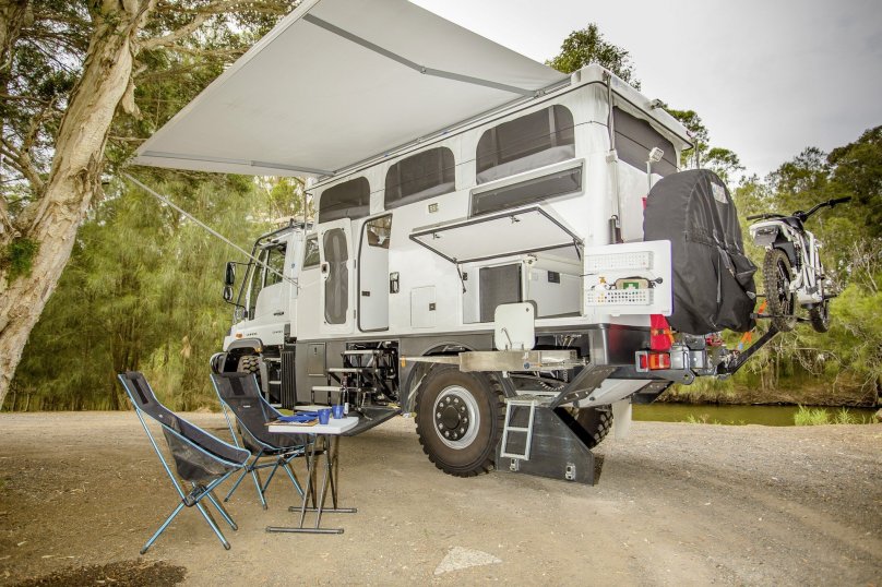 Mercedes Unimog Camper