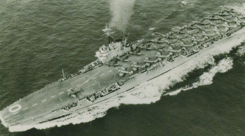 Британского авианосца HMS Triumph