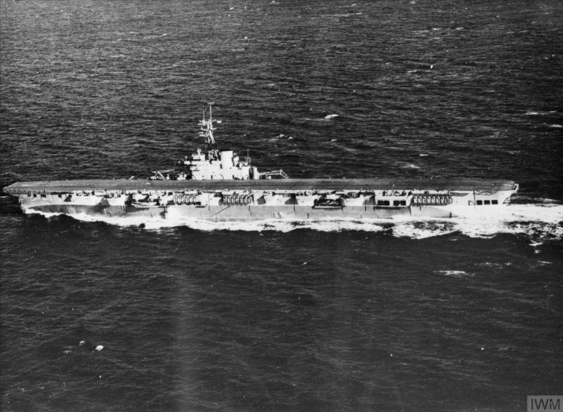 Авианосец Англии