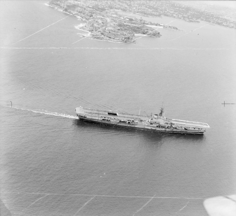 Авианосец Виктория