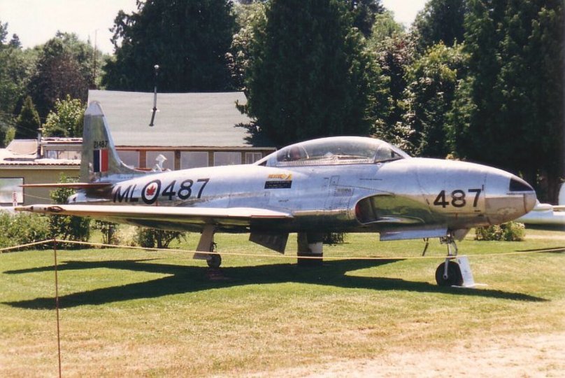 Т-33 самолет