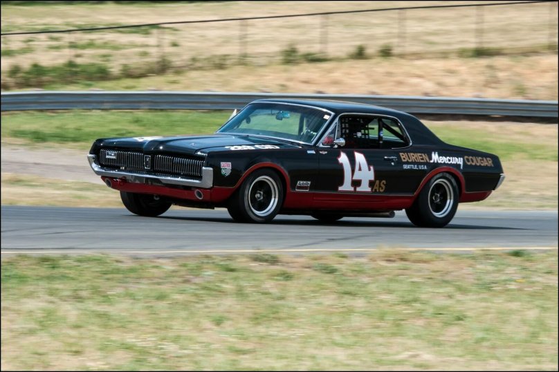 Старые американские гоночные автомобили