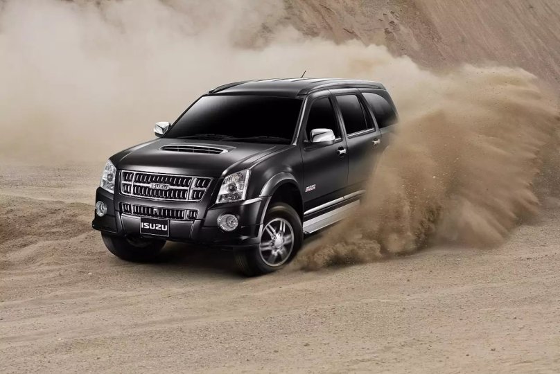 Isuzu MUX автомобиль внедорожник