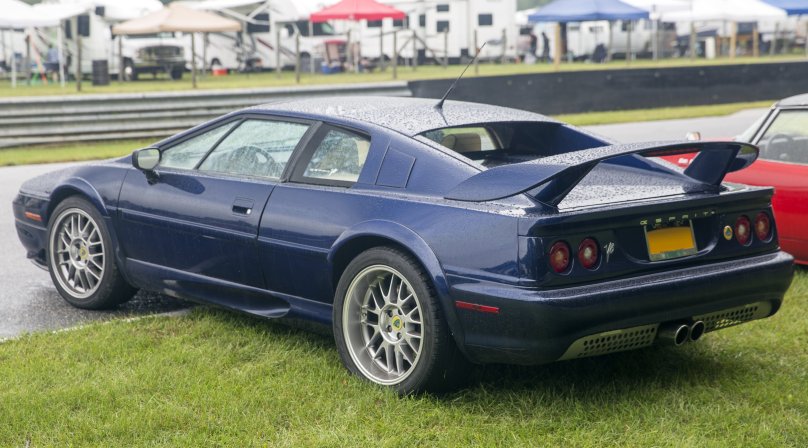 Lotus Esprit v8 особое событие