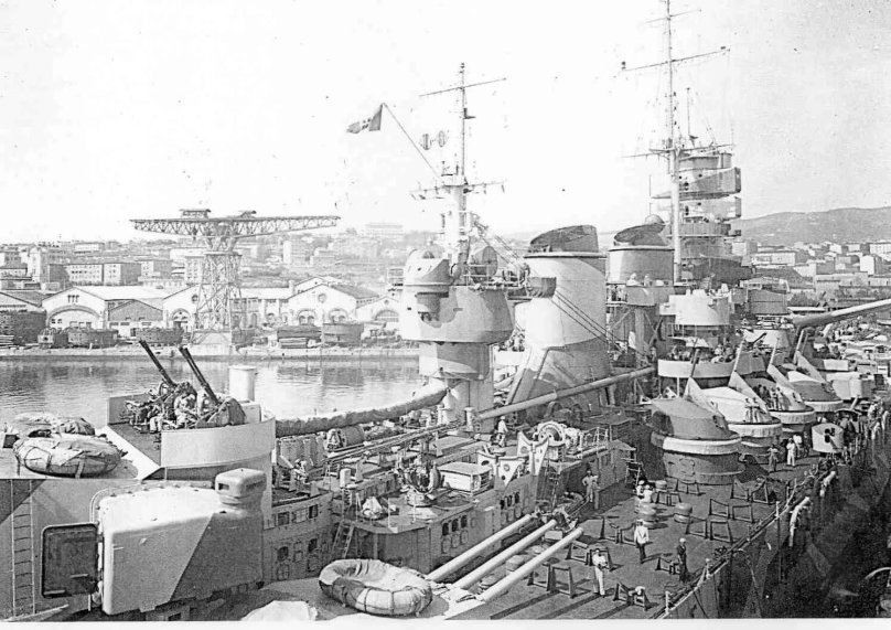 Витторио Венето линкор модель