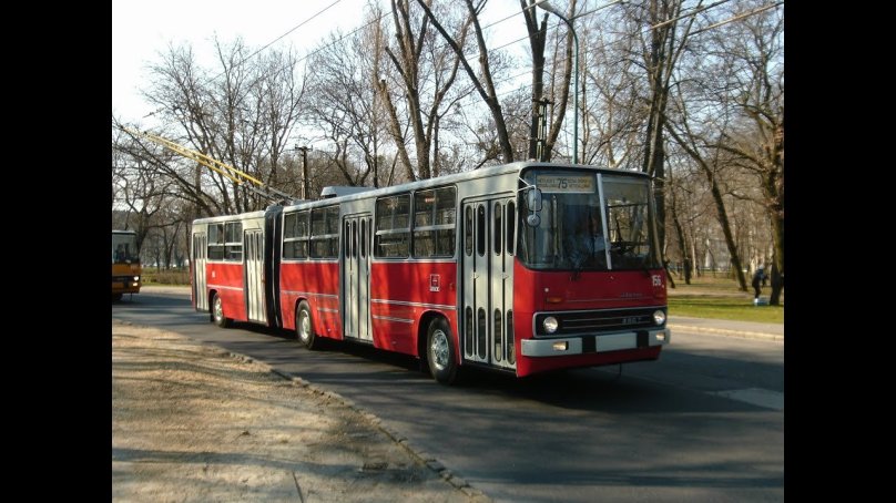 Икарус 260т