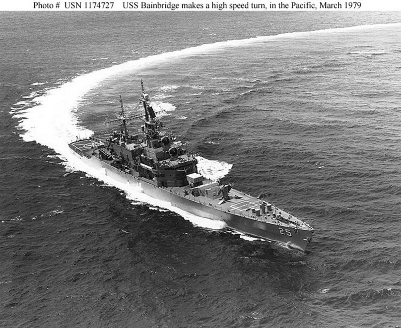 Бейнбридж крейсер