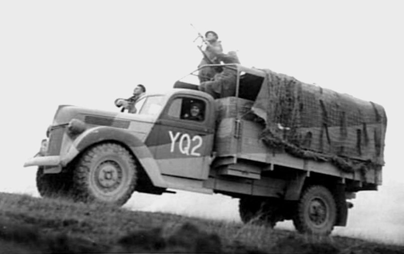 WWII British Army closed Cab 30-CWT 4x2 GS Truck