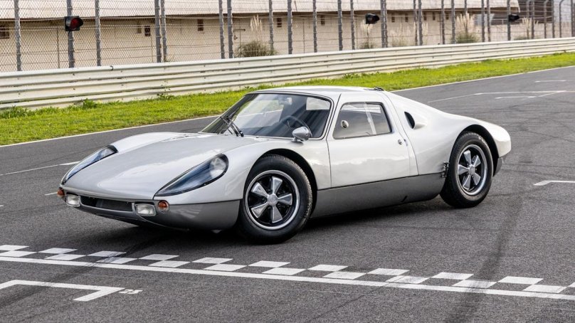 Porsche 904 Living Legend