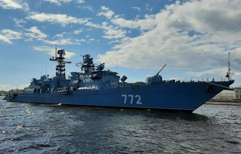 Неустрашимый корабль 772