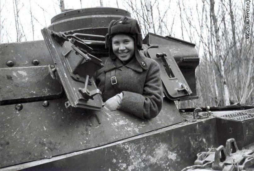 Самусенко Александра танкист