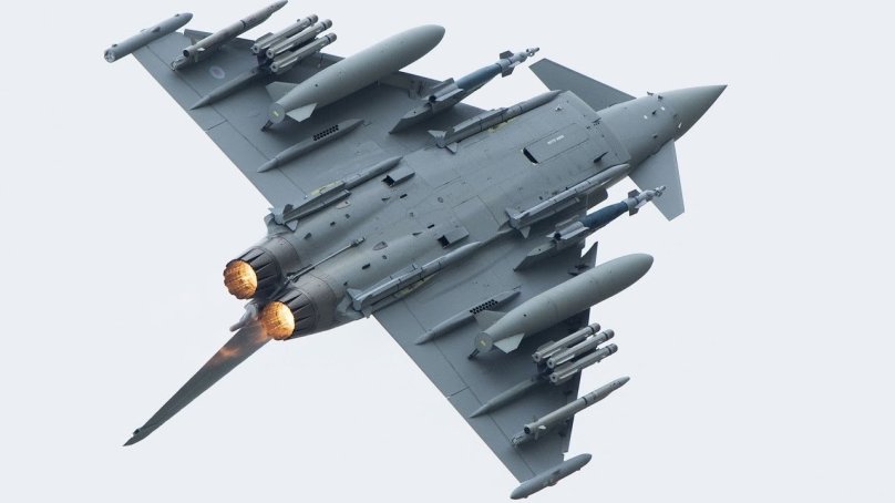 Самолет Еврофайтер Тайфун чертежи