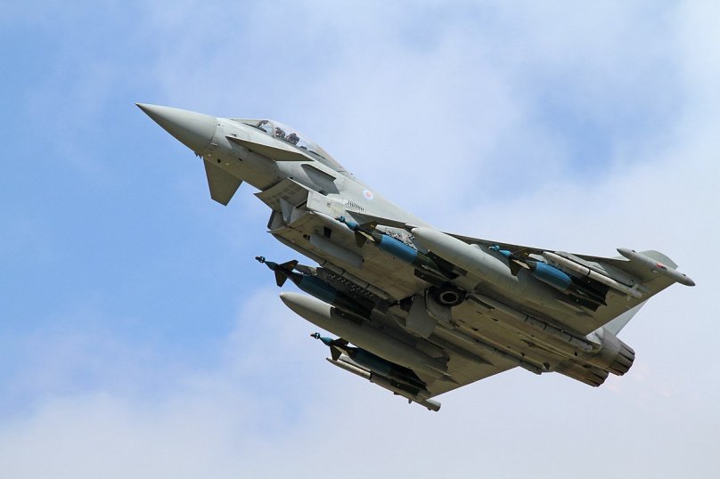 Eurofighter Typhoon FGR.4 самолет