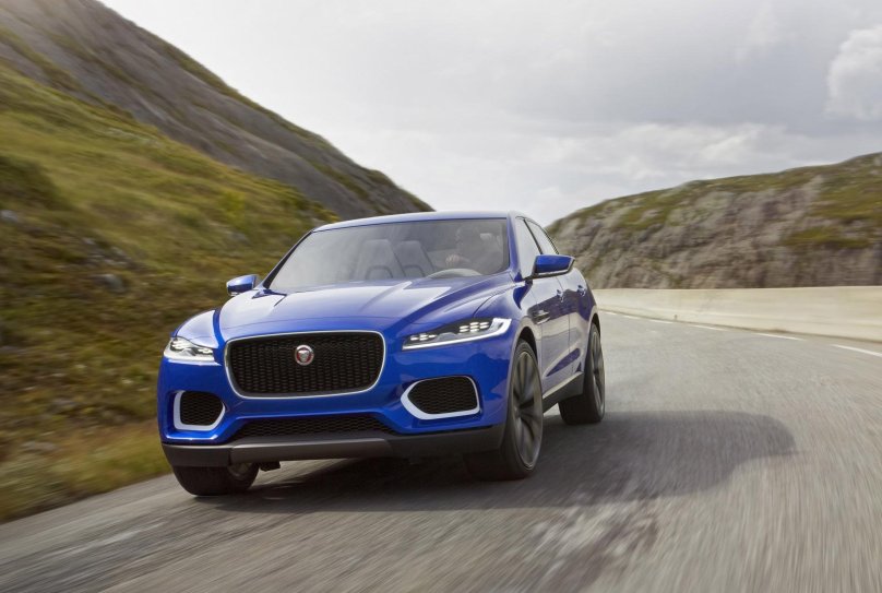 Кроссовер Ягуар 2015 года