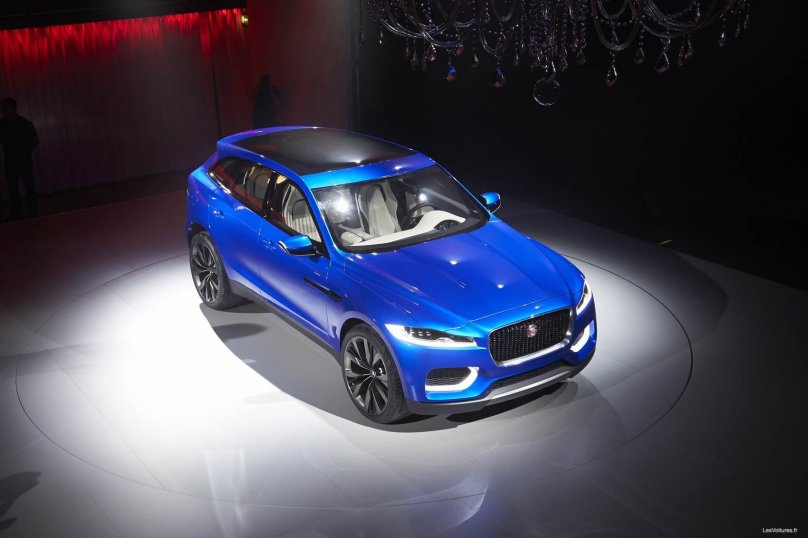 Jaguar f-Pace фото